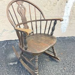 Rocking chair