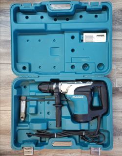 Makita HR4002-R 1-9/16" Corded SDS-Max Rotary Hammer Certified Refurbished