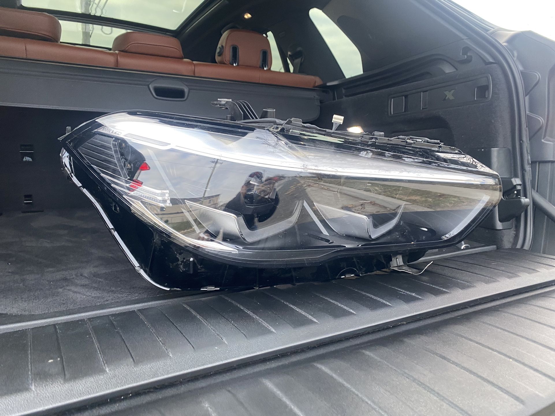 2022-23 BMW X5 HEADLIGHT PASS. SIDE