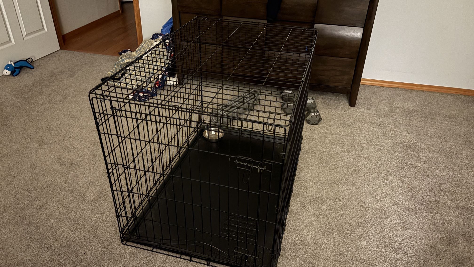 Large Dog Kennel