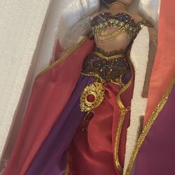 Porcelain Doll / Belly Dancer