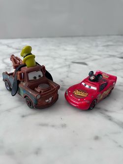 DISNEY PARKS PIXAR CARS LIGHTNING MCQUEEN MICKEY MATER GOOFY