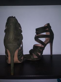 Women 👠