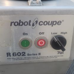 ROBOT COUPE  R 603 SERIES E. 7 QT