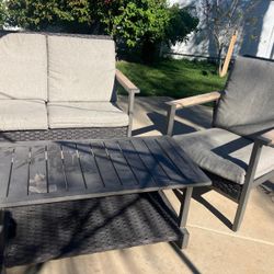 PATIO FURNITURE 