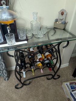 Wine rack table