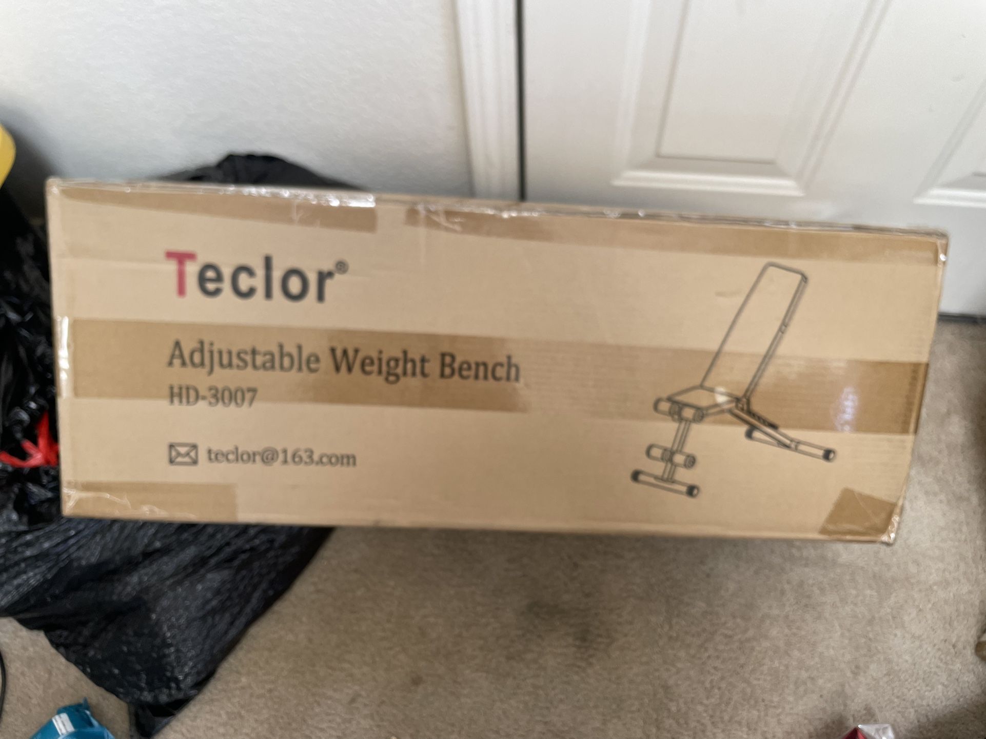 Adjustable Weight Bench (Brand New)
