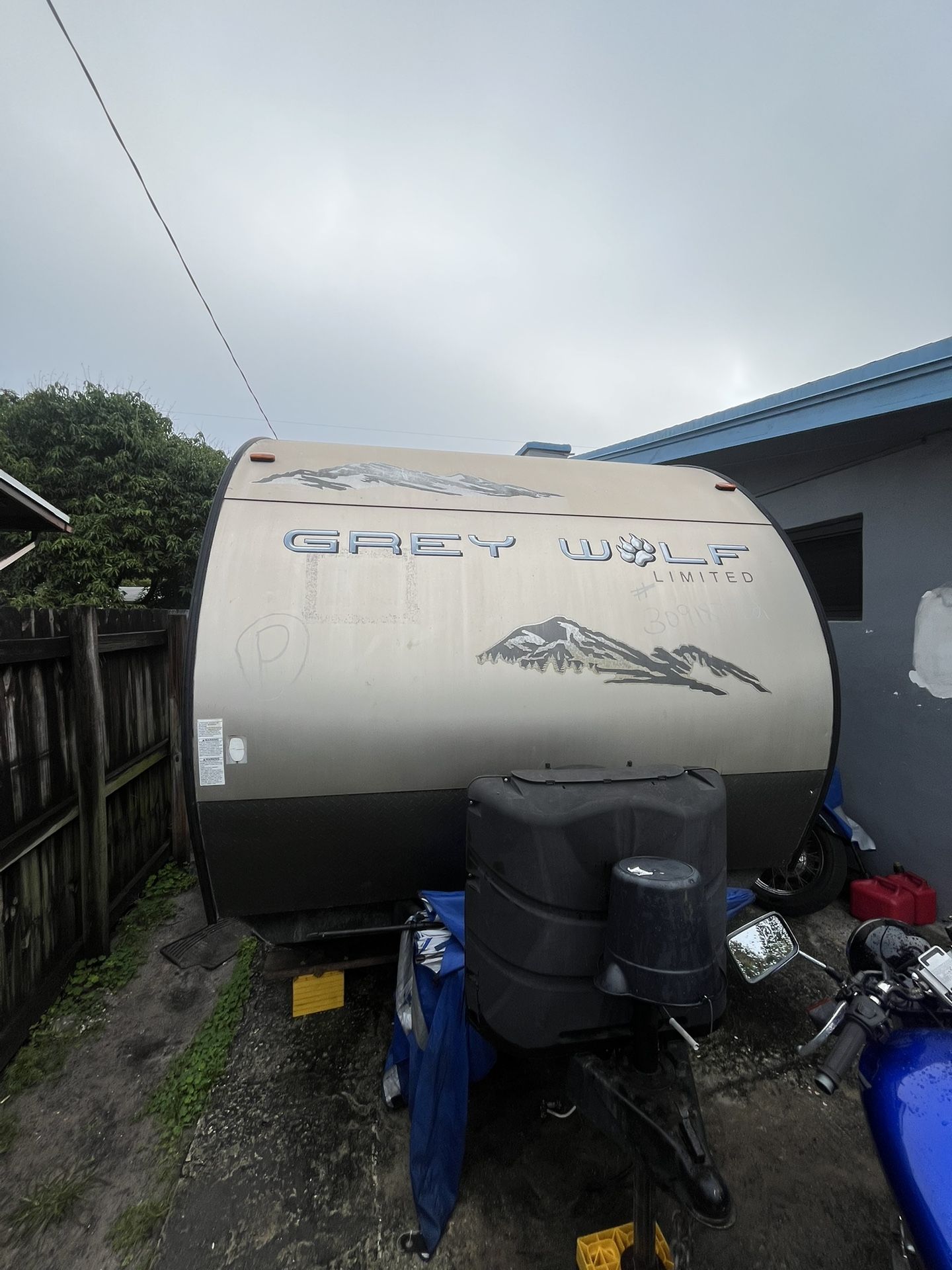2015 Rv Trailer 31 Footer for Sale in Miramar, FL - OfferUp