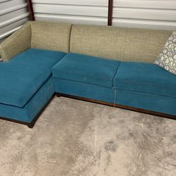 Like New Sleeper Sectional Couch 