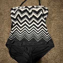 NWOT Bathing Suit Sz 20