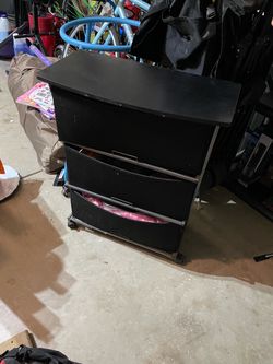 Storage bins