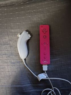Wii motion plus remote and nunchuck controller tested and fully working - Pink Nintendo Wii remote