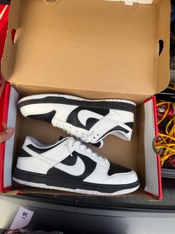 Reverse panda dunks