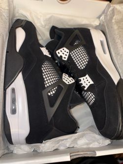 Jordan 4 white thunder