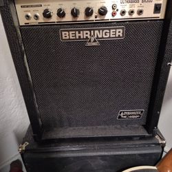 Bass Amp BEHRINGER BX300