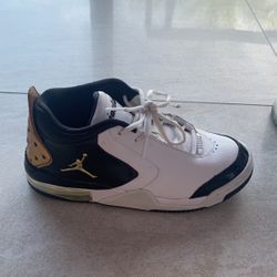 JORDAN BIG FUND PREMIUM 'WHITE METALLIC GOLD'