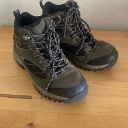 Kids Hiking Boots Size 1