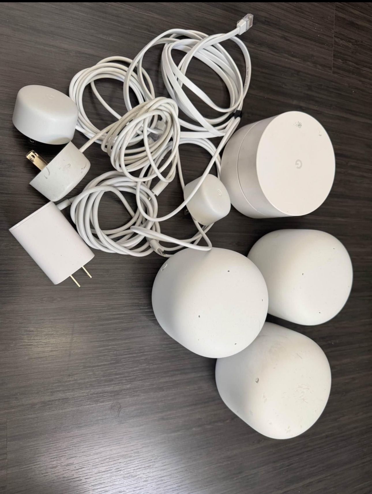 Google Nest Wifi Router (3) + 1 Google Router
