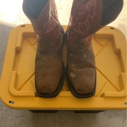 Ariat Steel Toed Boots. Size 10EE