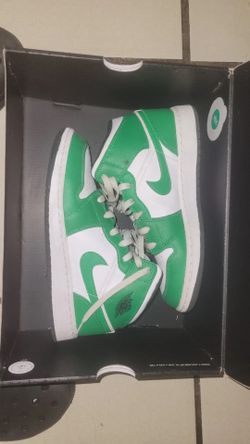 Nike Air Jordan 1 Mid "Lucky Green" sneakers. Size 6.5