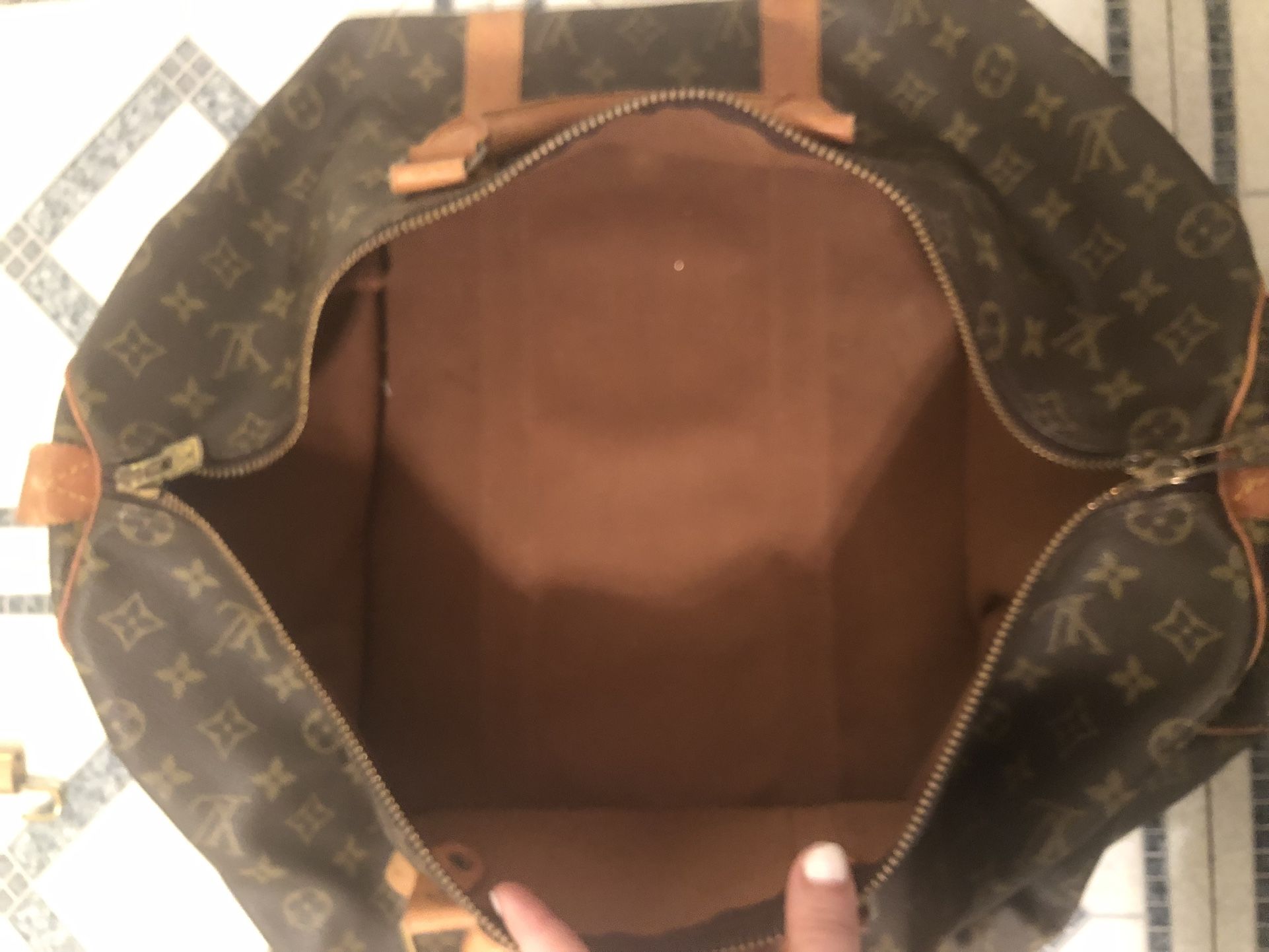 LOUIS VUITTON • Keep All • 55 • Louis Vuitton Carry On • Louis Vuitton  Travel Bag 55 for Sale in Melrose, MA - OfferUp