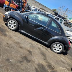 2006-2010 VW BEETLE PARTS! EXTERIOR AND INTERIOR 