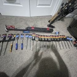 Lots Of Brand New Socket Wrenches 