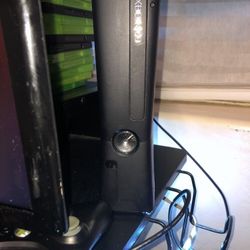 Xbox 360 + Games
