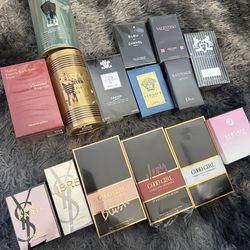 Colognes / perfumes