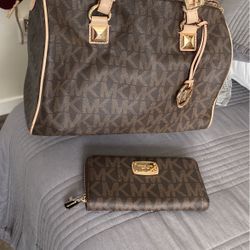 Michael Kors Set