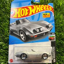 Hot Wheels 1969 Corvette Stingray convertible cars