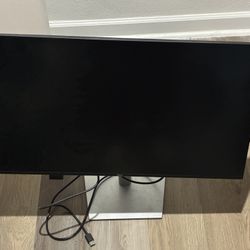 Dell 30” Monitor – Excellent Condition