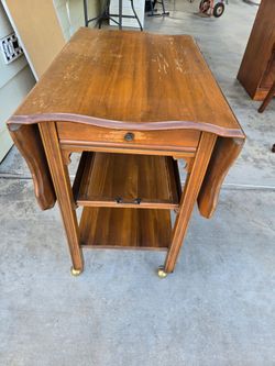 Vintage Tea Cart or Bar/Buffet Cart