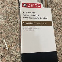Delta Towel Bar 18”