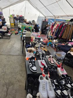 Free yard sale