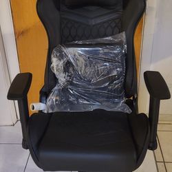 Resiova Gaming Chair 