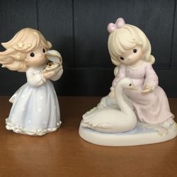 Precious Moments Figurines 