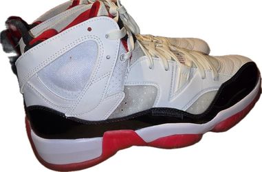 Men’s Jordan’s size 10