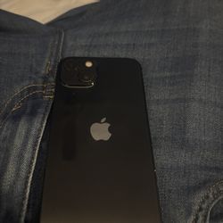 iPhone 13 (unlocked To Any Carrier)