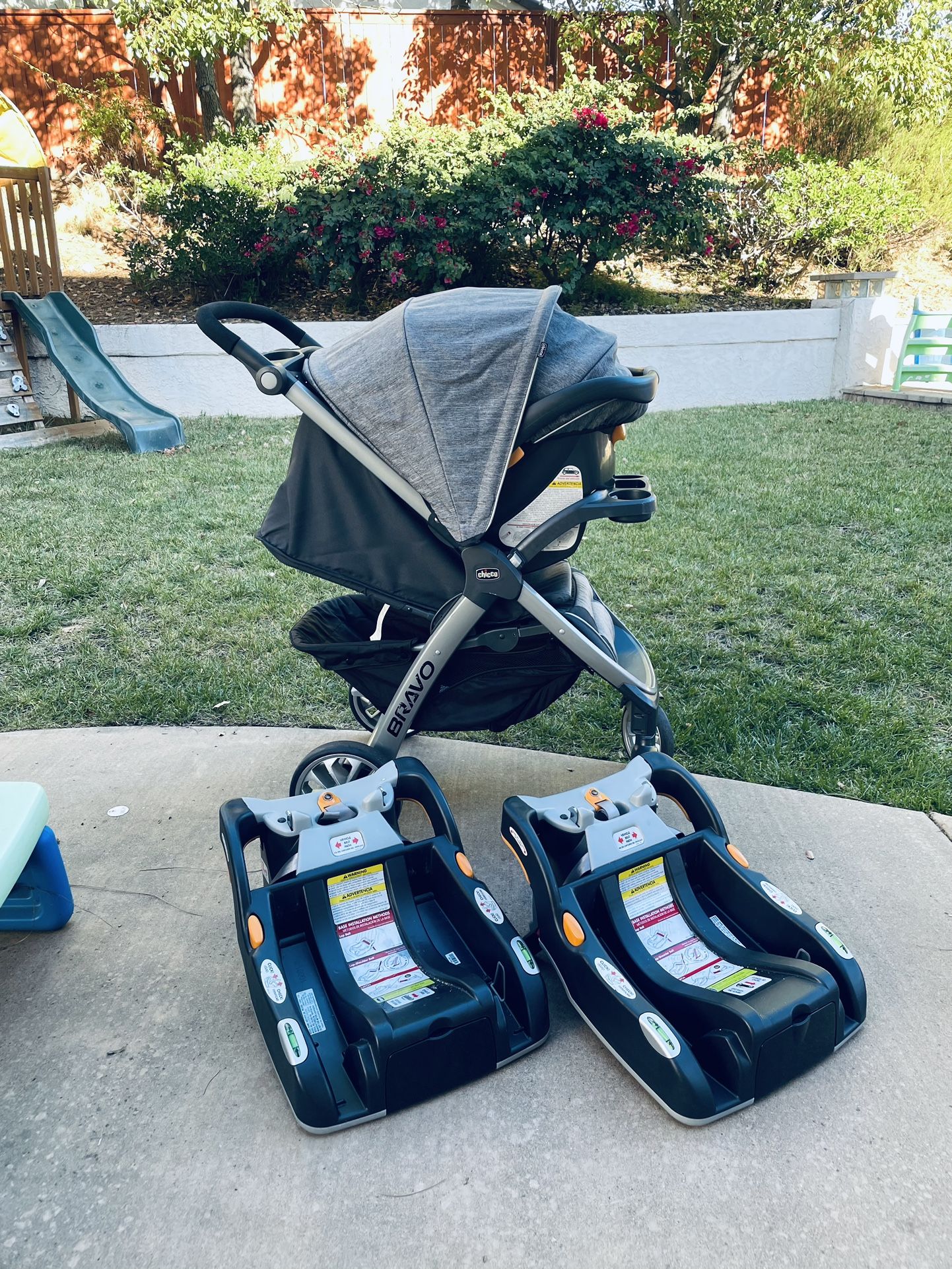 Chicco Bravo Stroller Travel System