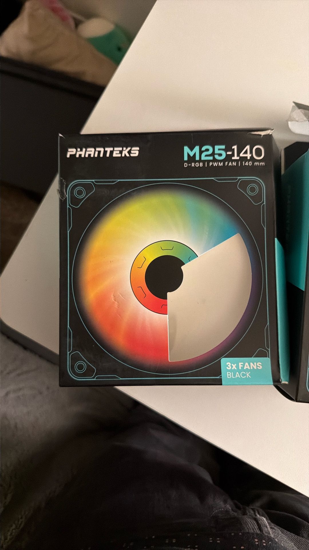 Phanteks M25-140 3 Pack And 2 Pack