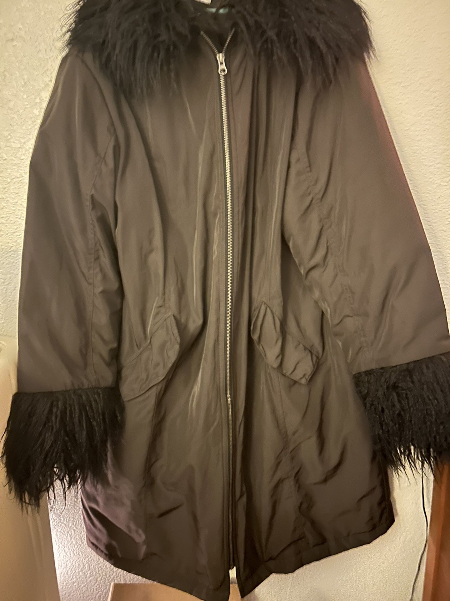 Women’s Long Black Trench Coat Jacket Zip Up Fringe Trim Size XL