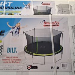 NEW METAL GALVANIZED  TRAMPOLINE  14FT X 9FT WITH SAFATY ENCLOSURE 