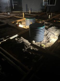 Septic tank riser