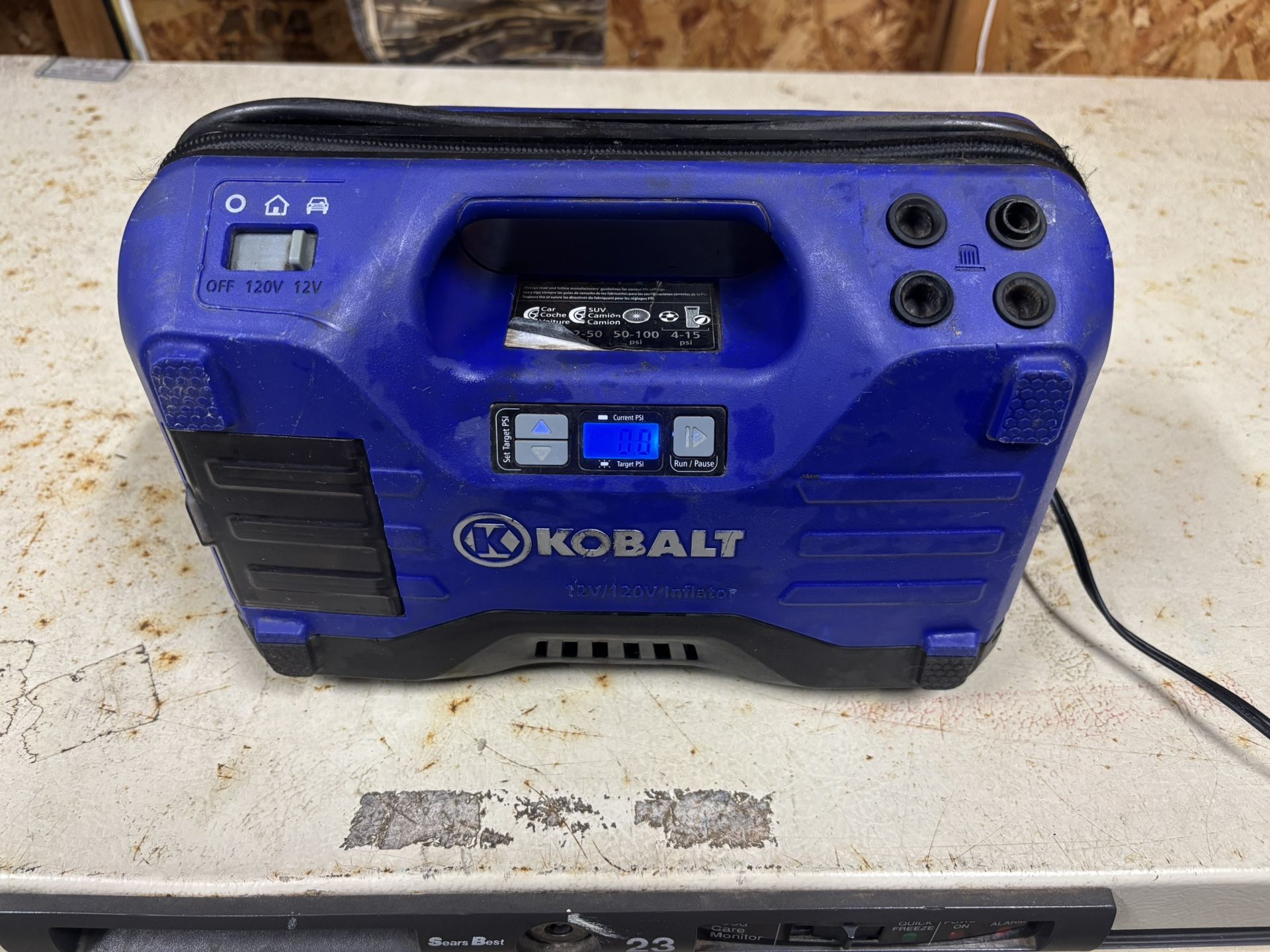 Kobalt 12V/120V portable air compressor