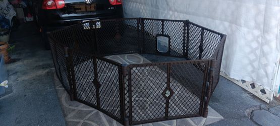 Large Plastic Pet Playpen Enclosure