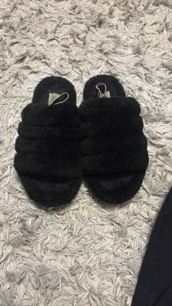 Black ugg slides