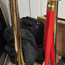 Stantions - 4 x Gold and Red