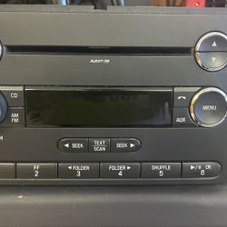 Ford Expedition Radio Single Disc CD Player MP3 Satellite Receiver AM FM Stereo