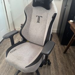 Complete Home Office Setup – 2 L Desks, Solid Wood Workbench, Secretlab TITAN, Monitor Mount & Chairs